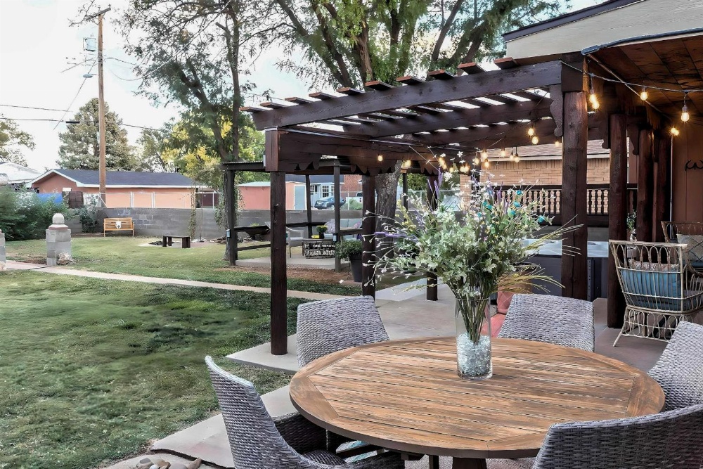 Fam-Friendly Clovis Hideaway with Yard and Pergola Main image