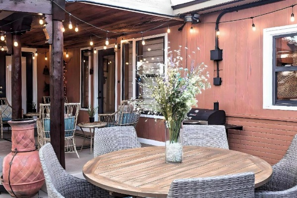 Fam-Friendly Clovis Hideaway with Yard and Pergola image 20